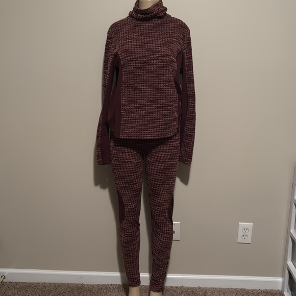 Nike Women's Pro Hyperwarm Training Set Burgundy size XL - Picture 7 of 13